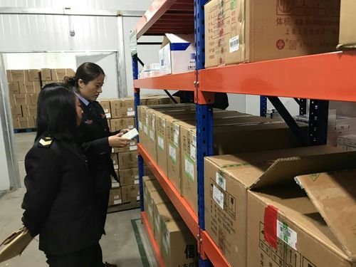 红旗食品药监所对辖区三家药械批发企业库房开展药品批发专项检查